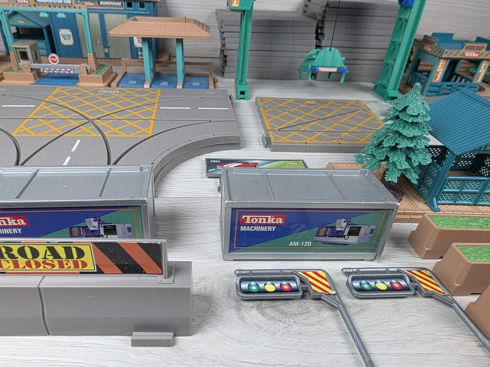 Kent Toys tonka playset